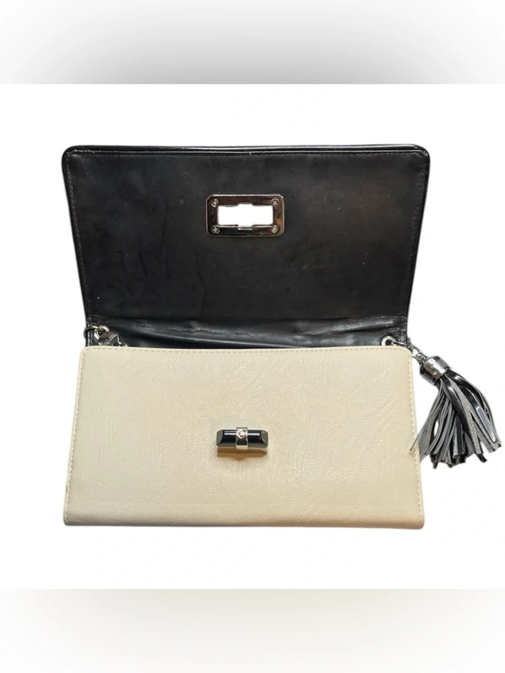 White House Black Market Clutch - Picture 4 of 6